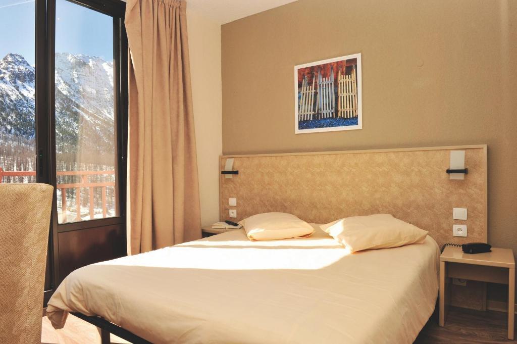 Vtf Le Grand Hotel Montgenèvre Стая снимка